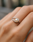 Singular Pearl Wavy Silver Ring