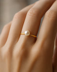 Singular Elegant Pearl Gold Ring