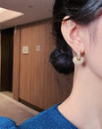 Pearl of Love Earrings in Gold