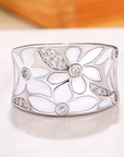 Daisy Wide Ring