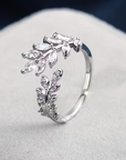 Verdant Laurel Ring