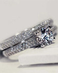 Vintage Bright Zirconia Gold & Silver Ring