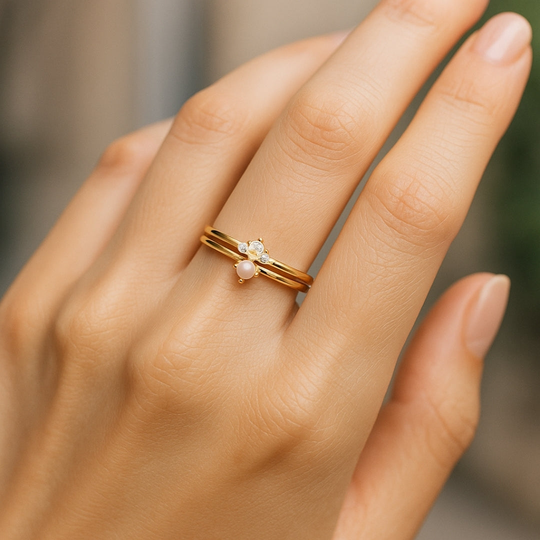 Pearl &amp; Zirconia Layer gold Ring