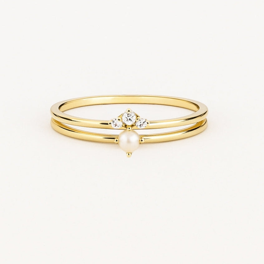Pearl &amp; Zirconia Layer gold Ring
