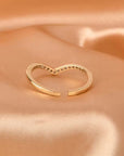 Minimalist Chevron V Ring