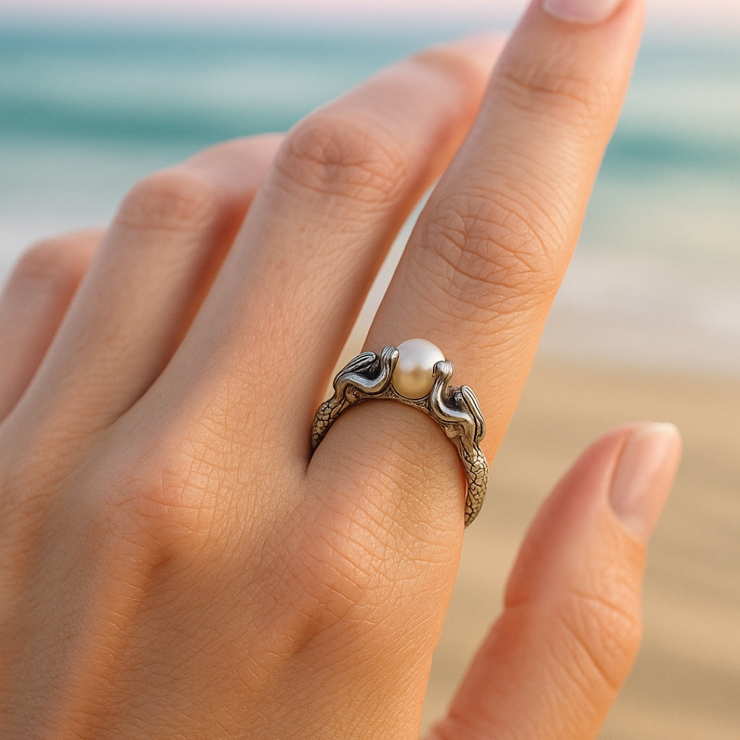 Mermaid Pearl Silvered Ring