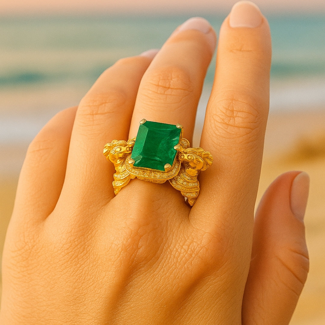 Emerald Seahorse Golden Ring