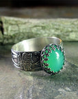 Carved Flower Emerald Ring