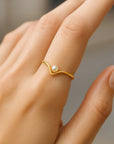 Singular Pearl Gold Ring