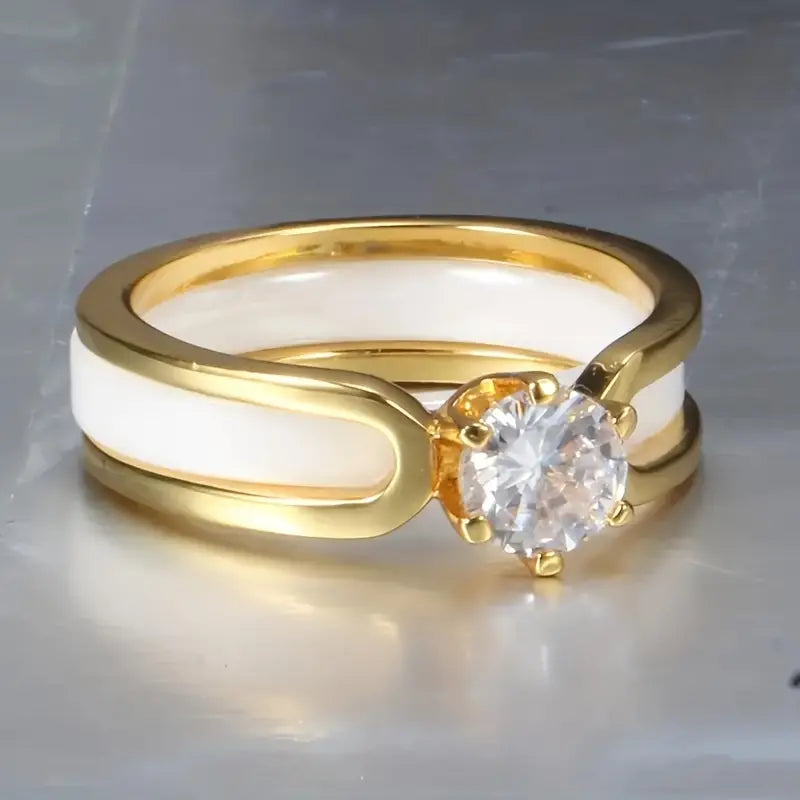 Vintage White &amp; Gold Zirconia Ring