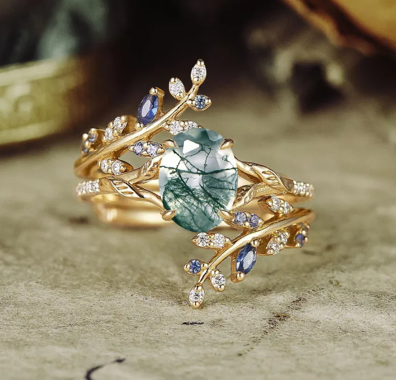 Green Oval Nature Stone Gold Ring
