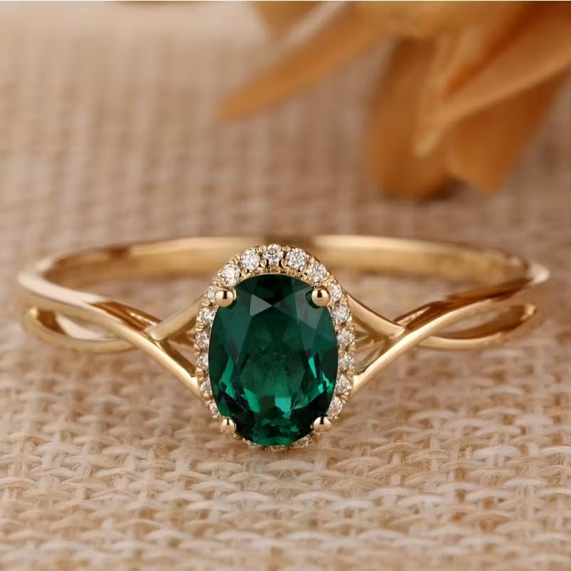 Emerald Twist Ring
