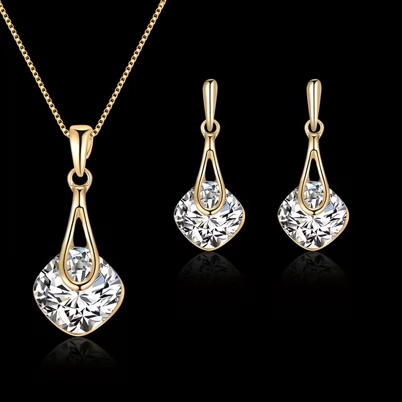 Elegance Necklace &amp; Earrings Set