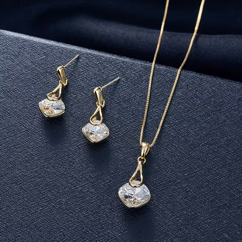 Elegance Necklace &amp; Earrings Set