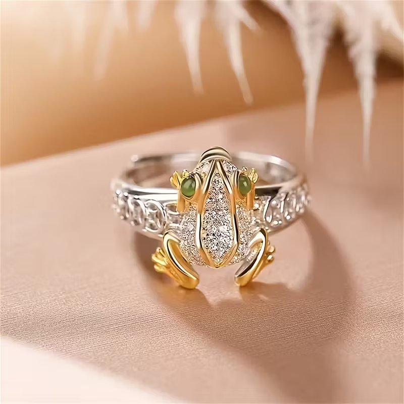 Crystal Frog Ring