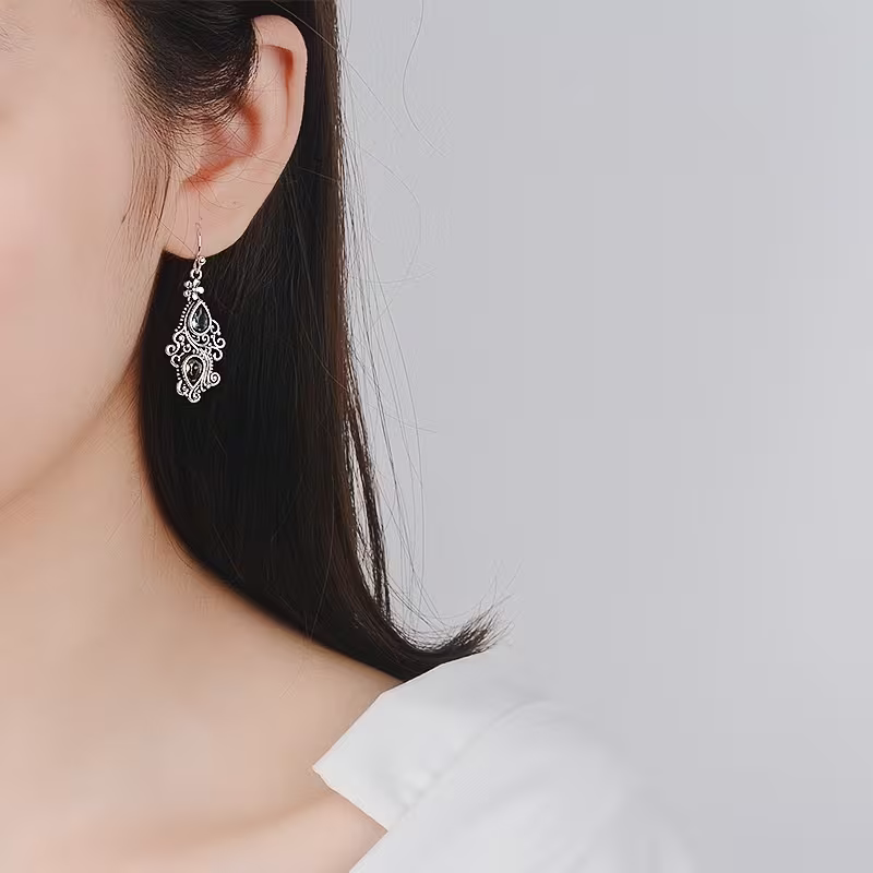 Vintage Gem Filigree Earrings