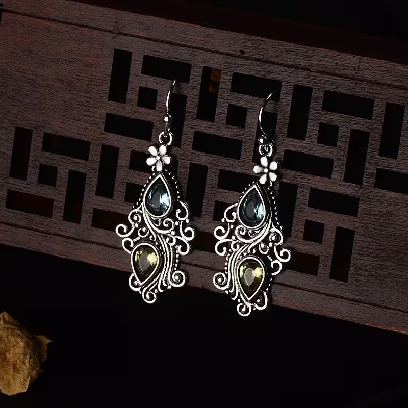 Vintage Gem Filigree Earrings