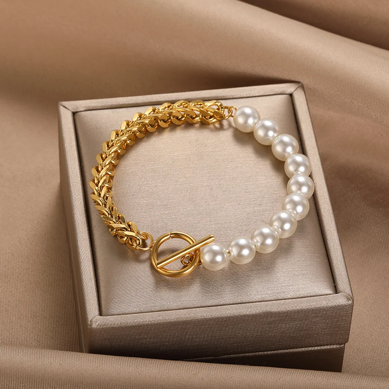 Elegant Gold &amp; Pearl Bracelet