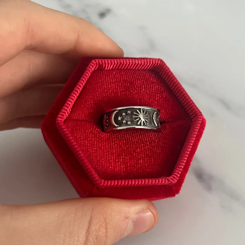 Vintage Sun &amp; Moon Ring