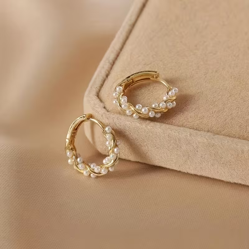 Luna Pearl Cluster Earrings