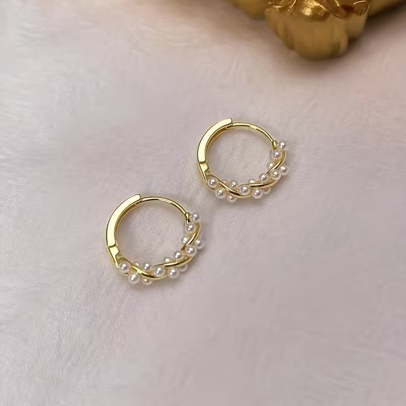 Luna Pearl Cluster Earrings