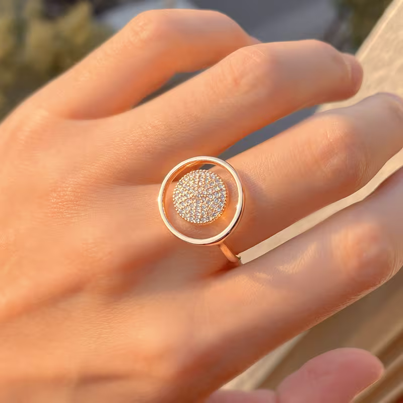 Nova Oval Spark Ring