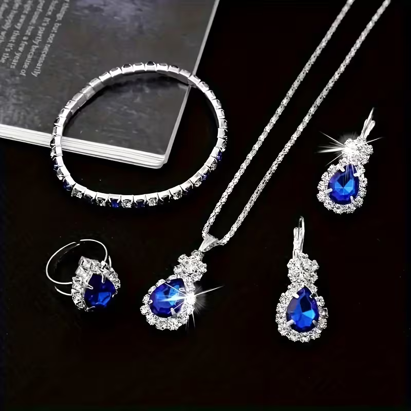 Royal Sapphire Halo Set