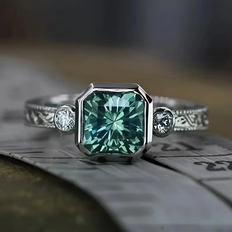 Crest Square Ring
