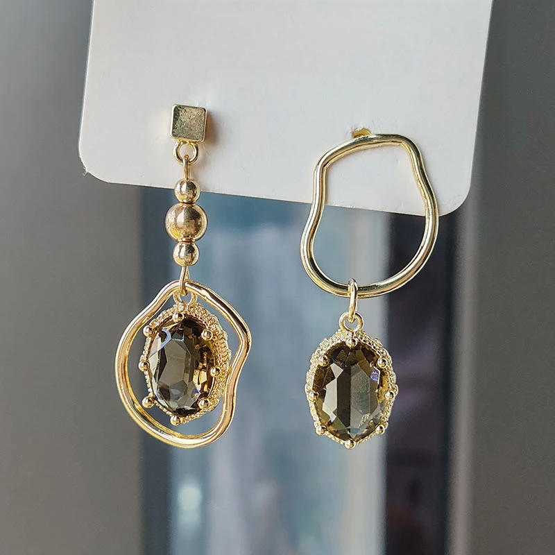 Vintage Gold &amp; Green Glass Earrings