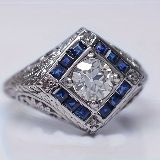Vintage Blue &amp; White Zirconia Ring