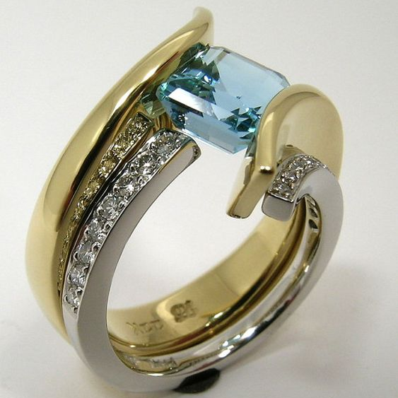 Vintage Irregular Blue Crystal Gold &amp; Silver Ring