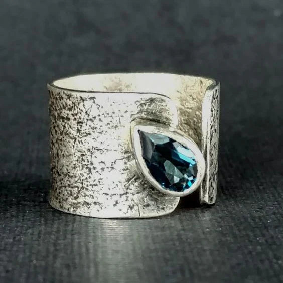 Vintage Silver &amp; Crystal Drop Ring