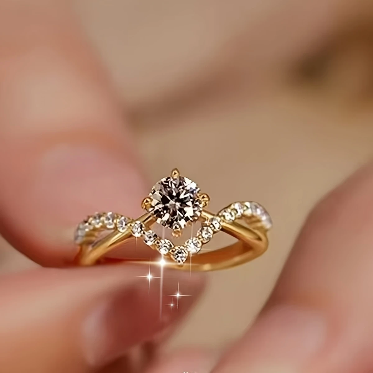 Crown Bright Gold Ring