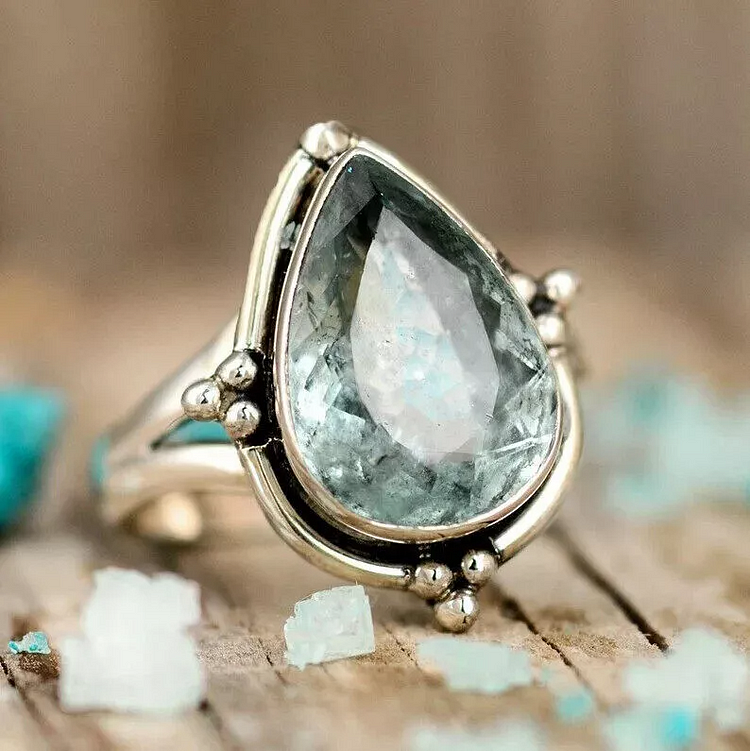 Oval Green Glass Ring