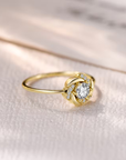 Flower Sparkling Zirconia Gold Ring