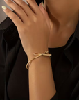 Vintage Gold Bow Open Bracelet
