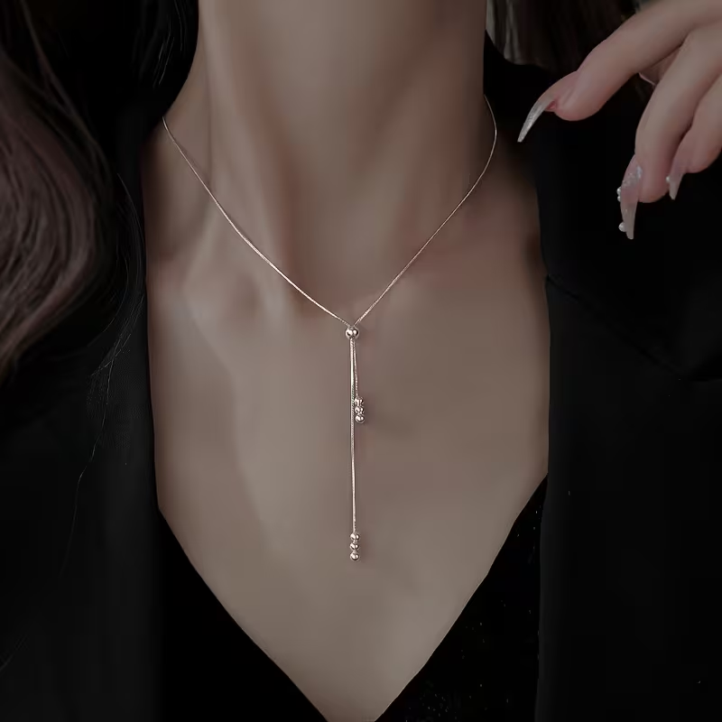 Silver Dangle Necklace