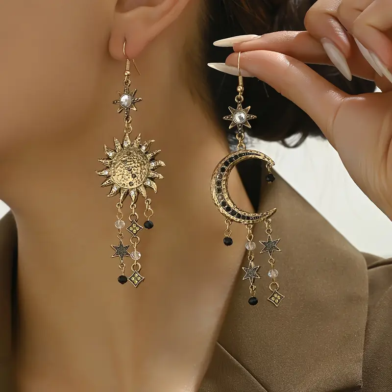 Vintage Dangling Sun &amp; Moon Earrings
